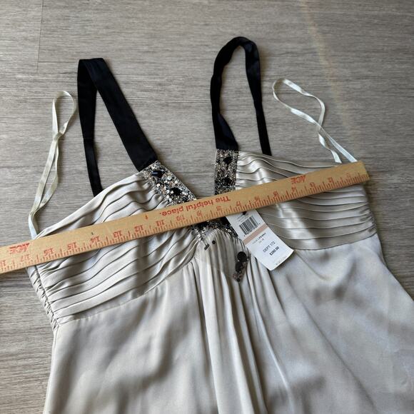 Bcbgmaxazria Embellished Champagne Cocktail Dress NWT Size 12 Rhinestones V Neck - Picture 8 of 9